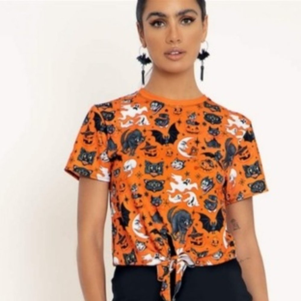 Blackmilk Trick Or Treat Retro Halloween Print Tie Front Tee - Picture 7 of 8